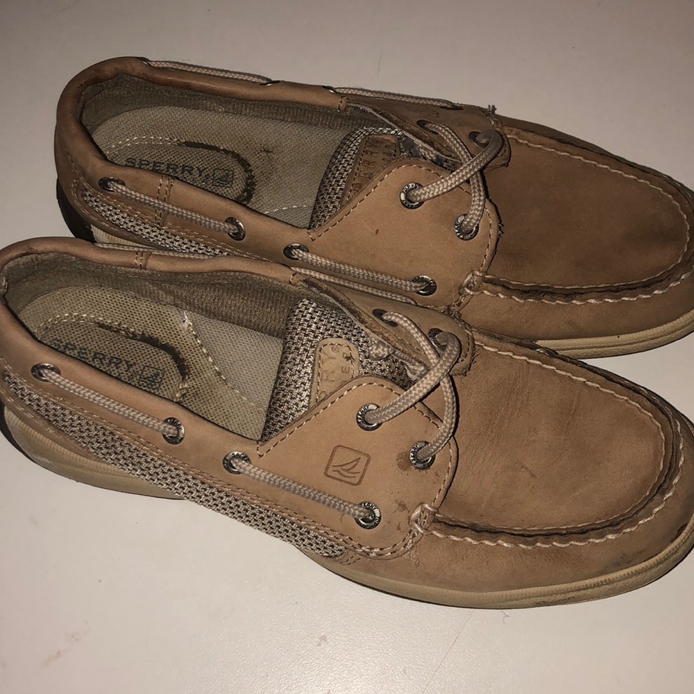 Women’s Tan Slip On Sperrys